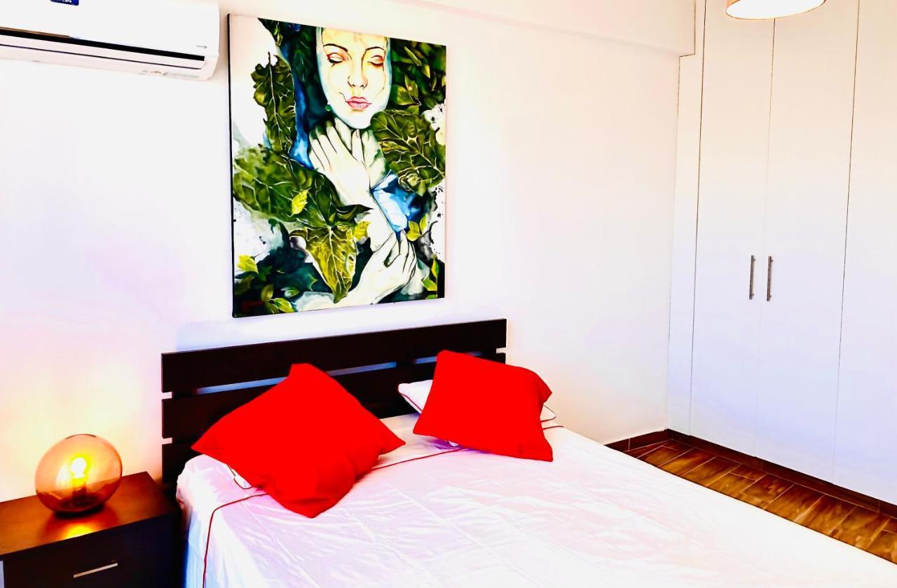 Bali Suites 101 Larnaca Exterior foto