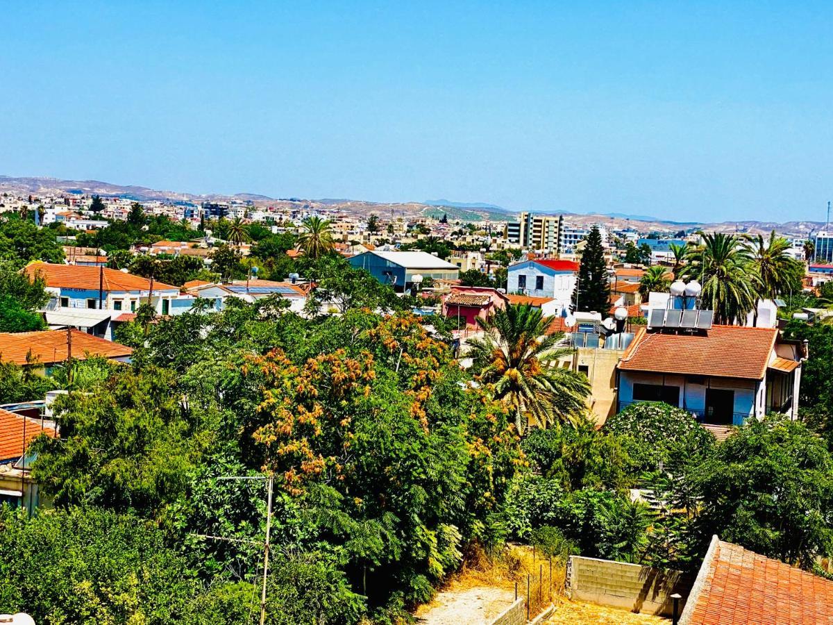 Bali Suites 101 Larnaca Exterior foto